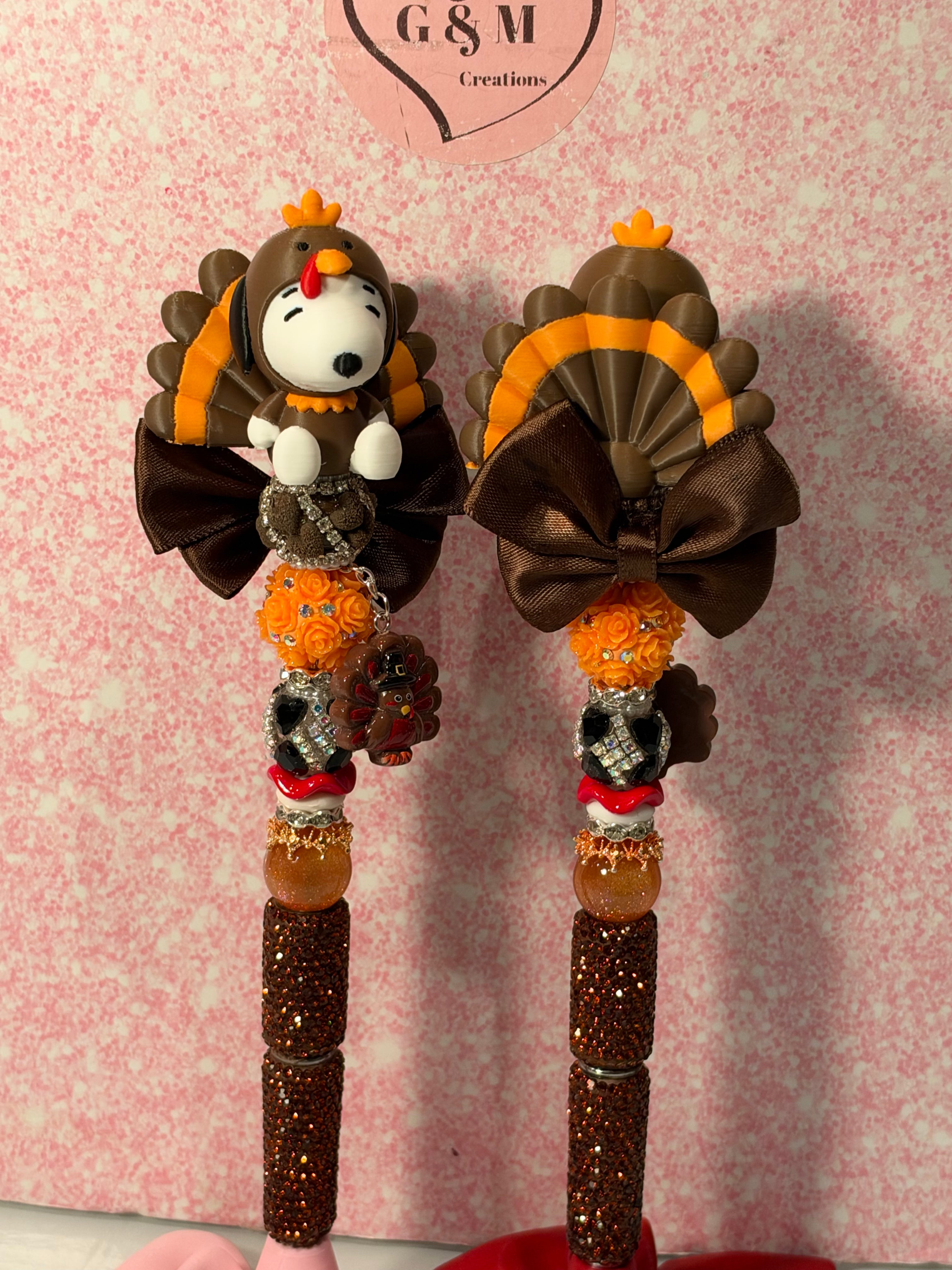Pre made snoopy pen