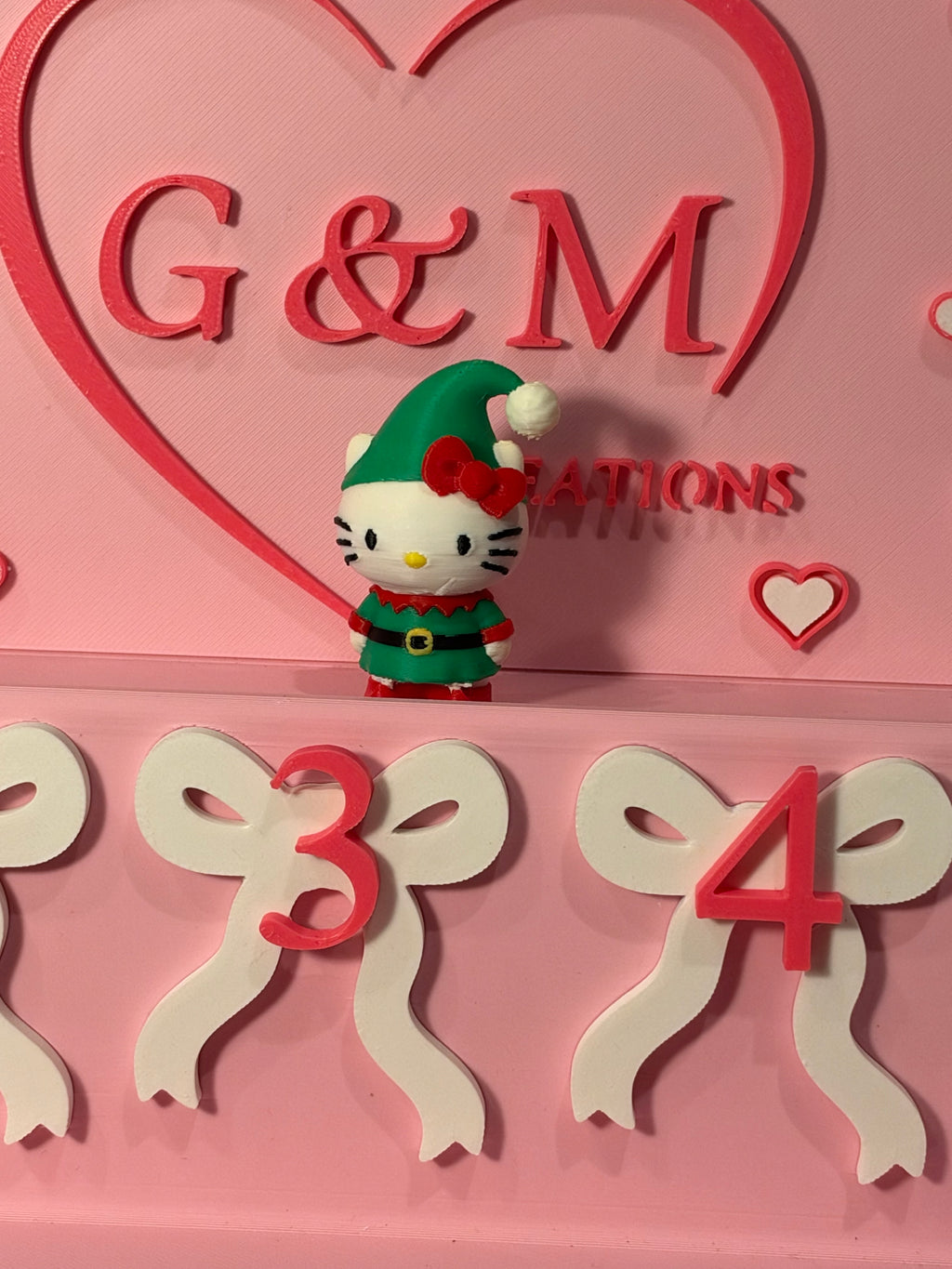 HK Christmas elf 3D topper
