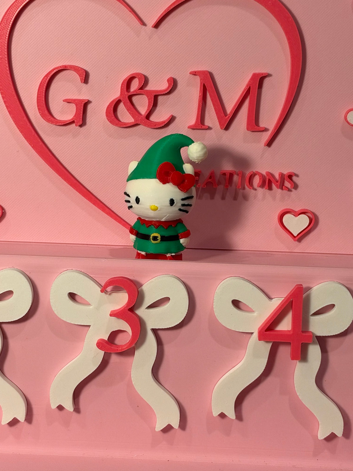 HK Christmas elf 3D topper
