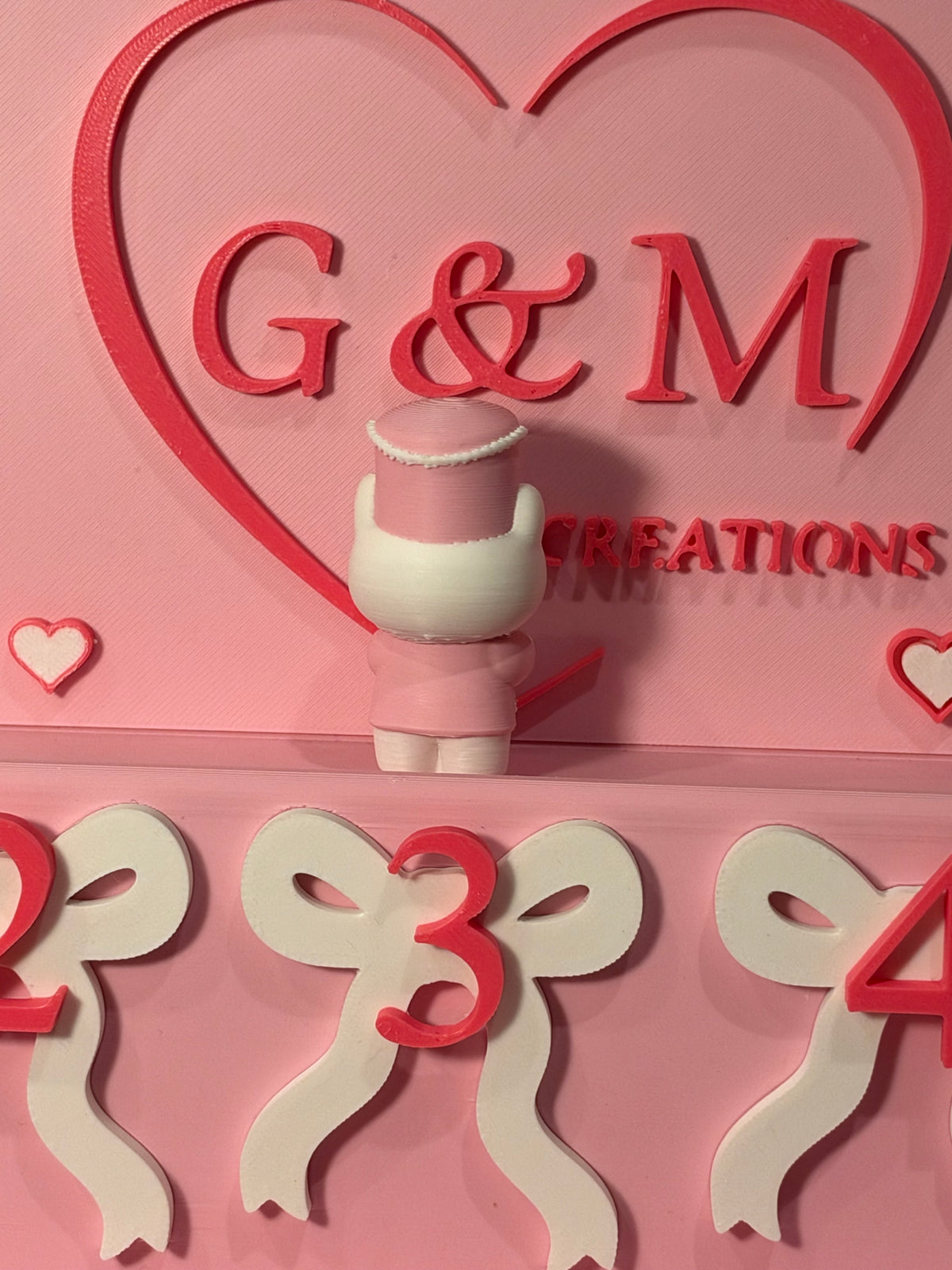 Pink drummer HK 3D topper