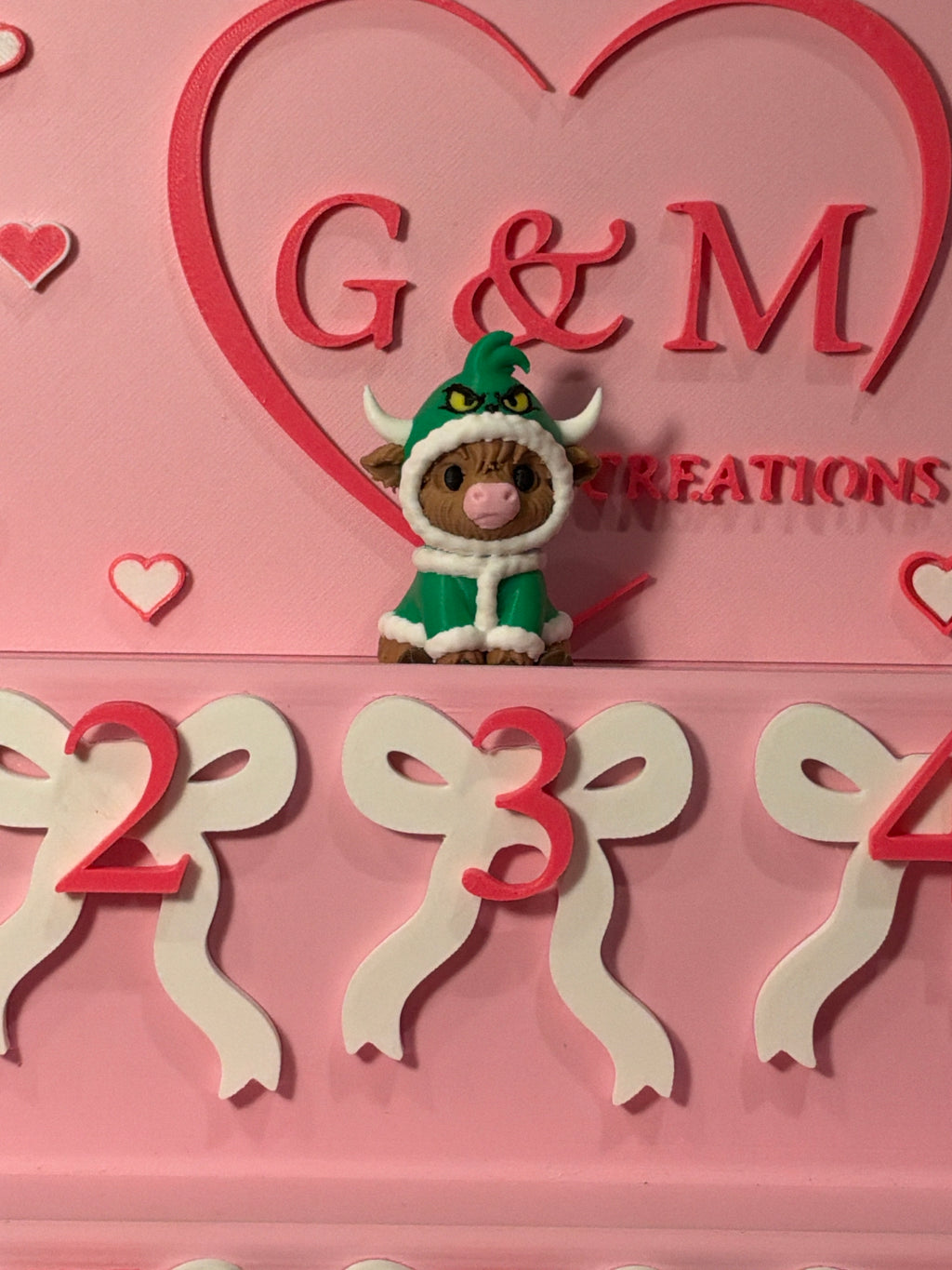 Cow x Grinch 3D topper only